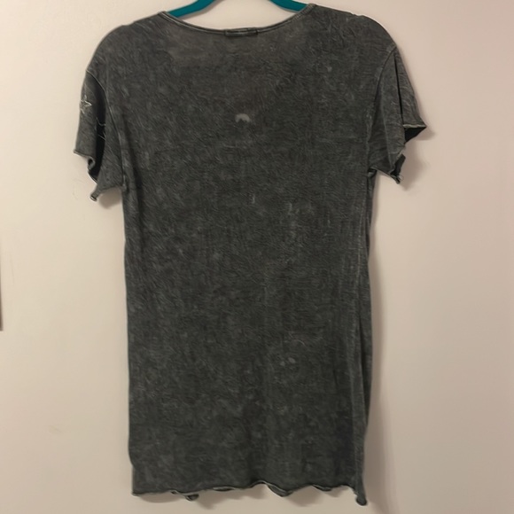 Lizard Thicket Gray Knit Star Shirt. - Picture 3 of 5